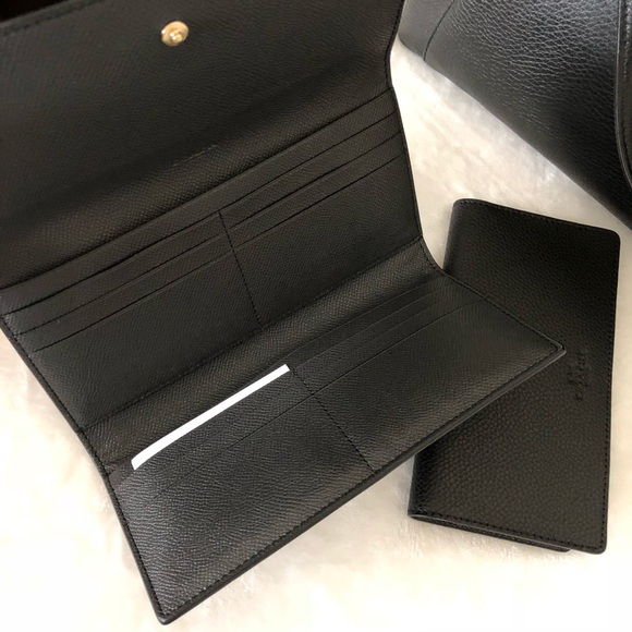 Coach Sets 2 Piece - Picture 4 of 6